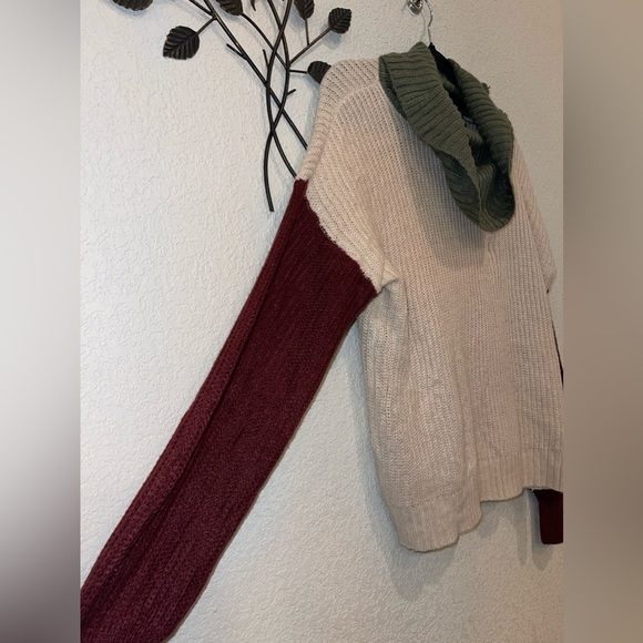 Inner Circle Long Sleeve Color Block Pullover Soft Cowl Neck Size Small - Picture 2 of 7